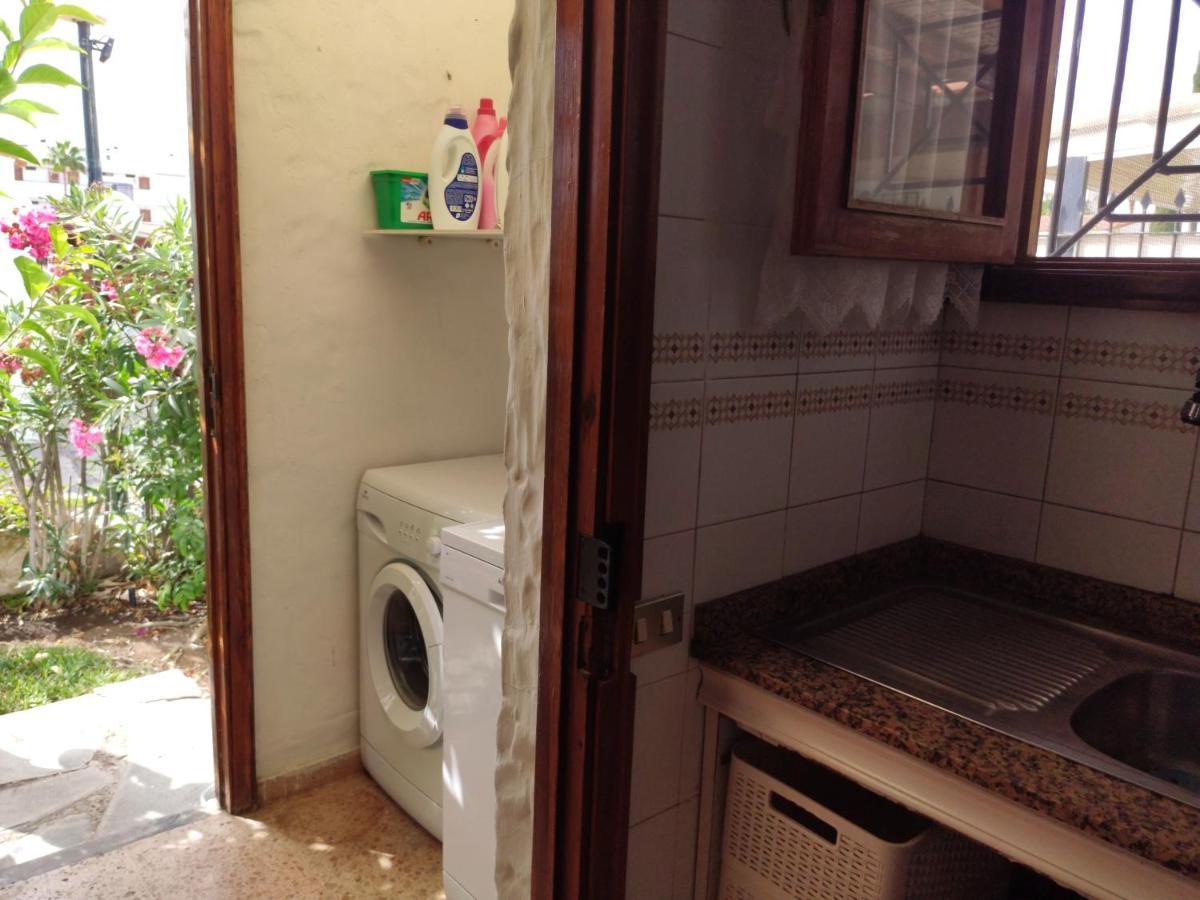 Lovely 2 Bedroom Bungalow With Parking Maspalomas  Buitenkant foto